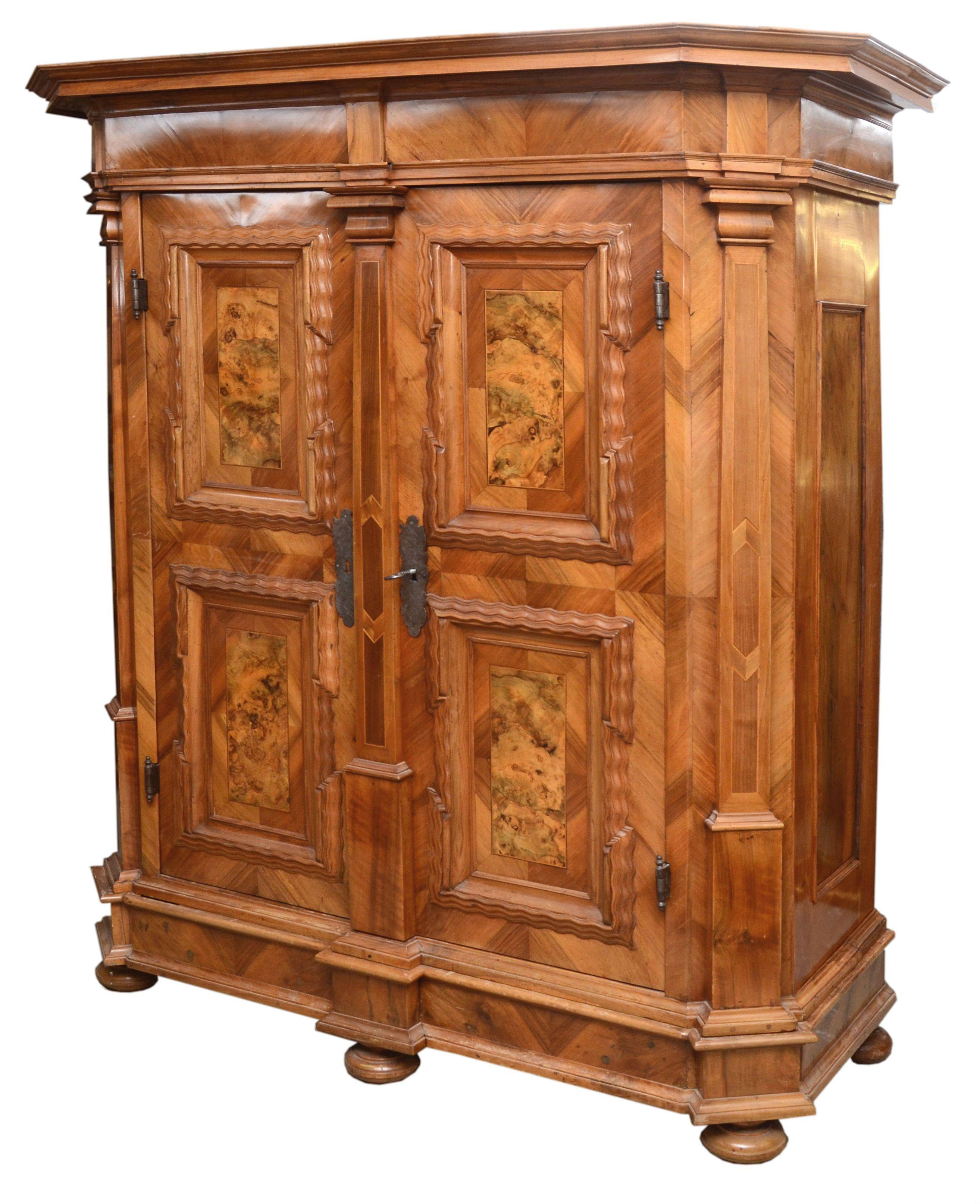Barockschrank